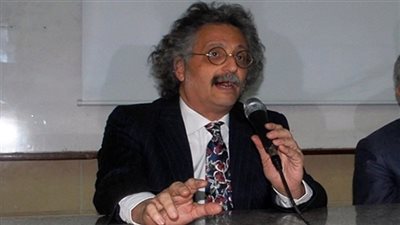 اليوم.. الأطباء تجتمع مع وزيرة الصحة لحل أزمة التكليف