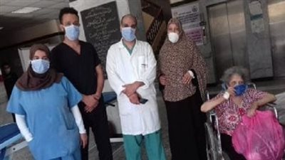 متعافين من فيروس كورونا يقدمون الشكر للمنظومة الطبية