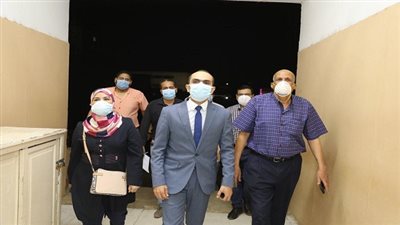 نائب محافظ سوهاج يتفقد مستشفى طهطا العام
