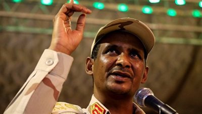 حميدتى يبحث مع الجانب الإثيوبى قضايا الحدود والعلاقات الثنائية