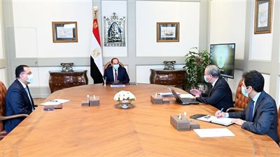  الرئيس السيسي يجتمع مع رئيس الوزراء ووزير التموين والتجارة الداخلية