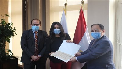 وزير المالية يُكَّرم «فرسان التميز» فى «إدارة الدين العام»