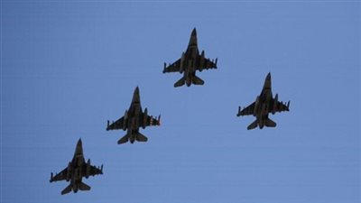 مقاتلات أمريكية تعترض 4 طائرات استطلاع روسية