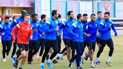 مطاريد القلعة الحمراء.. تعرف على الراحلين عن الأهلي 