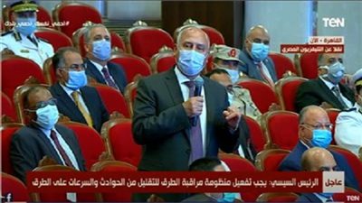 وزير النقل: مشروع مراقبة الطرق لن يكلف الدولة أى أعباء مالية