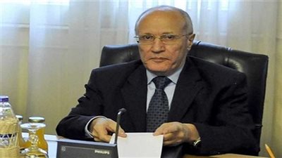 أمل رمزي ناعية الفريق العصار: 