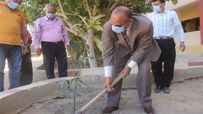 مدير تعليم السويس يدعو لمبادرة 