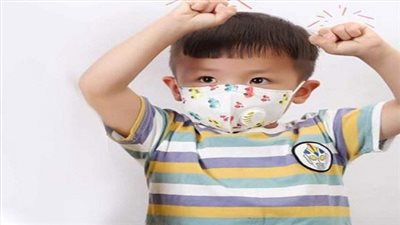 الصحة تحذر من ارتداء الأطفال حديثى الميلاد كمامات كورونا
