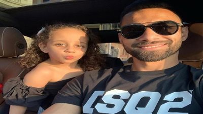 عمرو السولية يقرر تقديم بلاغات بعد التنمر على ابنته