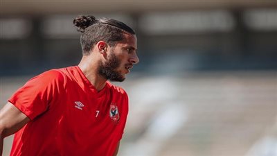 الأهلي يقدم عرضا جديدًا لهيدرسفيلد لشراء رمضان صبحي