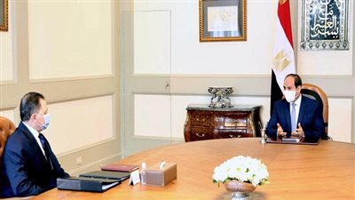 الرئيس السيسى يعقد اجتماعا مع وزير الداخلية