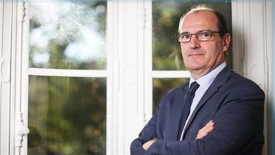 رئيس الحكومة الفرنسية: استثمار 6،5 مليار يورو لمساعدة الشباب المتضرر من كورونا