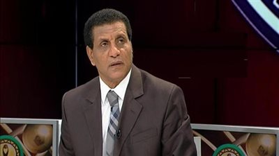 فاروق جعفر: منتخب مصر تأهل لكأس العالم 90 بمجاملة من الحكام الأفارقة
