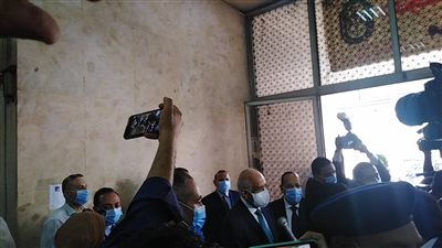 الدكتور على عبدالعال يدلى بصوته فى انتخابات مجلس الشيوخ