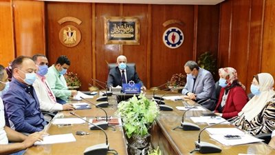  محافظ السويس: إستمرار حصر مخلفات البناء بمدن الإسكان التعاوني