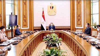 السيسى يتابع الموقف التنفيذي لمشروعات تنمية سيناء والعاصمة الإدارية الجديدة