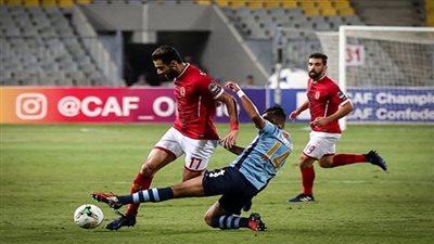 حقيقة التأجيل.. كل ما تريد معرفته عن مباراة الأهلي والوداد