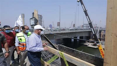 وزير النقل يتابع أعمال التطوير والصيانة للطريق الدائرى حول القاهرة الكبرى 