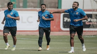 3 قرارات هامة من الأهلي بشأن اللاعبين.. تعرف عليهم