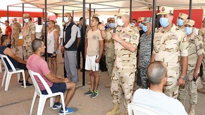 وزير الدفاع والإنتاج الحربى يتفقد إجراءات القبول بالكليات العسكرية