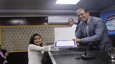  مستقبل وطن بالسويس يكرم فريق كورال طلائع الشباب والرياضة