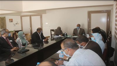  تعليم السويس تستقبل العشرات من المتقدمين لشغل الوظائف التربوية الشاغرة 