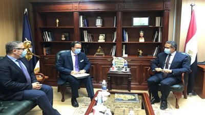 فرنسا تستأنف رحلاتها السياحية إلى مصر أكتوبر المقبل