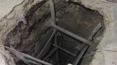 ضبط شخص أثناء تنقيبه عن الآثار بالبساتين