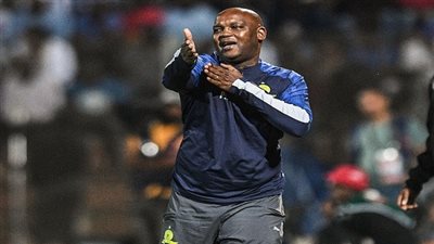 الجنوب أفريقي بيتسو موسيماني: الفوز على الأهلي بخماسية كان تاريخيًا.. وهذه رسالتي لجماهير القلعة الحمراء