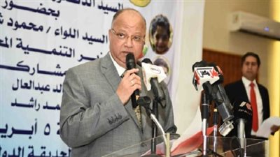 محافظ القاهرة: السماح بركوب كبار السن وسائل هيئة النقل العام مجانا 