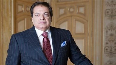 أبو العينين يتكفل بسداد المصروفات المدرسية لطلاب التعليم الإلزامي غير القادرين