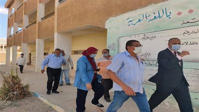 مدير تعليم السويس يتفقد عدد المدارس الفنية العسكرية بمناسبة حلول العام الدراسي الجديد 