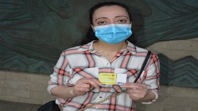 مترو الأنفاق يفاجئ جمهوره بتقديم هدايا رمزية عند شراء تذكرة المترو