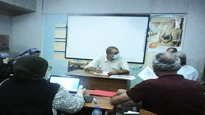 السروى يناقش قيادات تعليم السويس الإستعدادات لإستقبال العام الدراسي الجديد