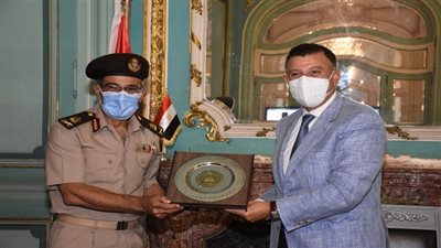 بروتوكول تعاون مشترك بين جامعة عين شمس ومركز البحوث الطبية والطب التجديدي