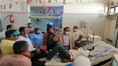 وكيل صحة السويس يتفقد مبنى الغسيل الكلوي ويستمع لشكاوى المرضى