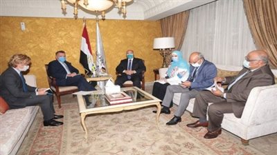  وزير النقل يتسلم رسالة من وزير البنية التحتية السويدي لتدعيم التعاون المشترك