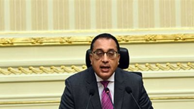 الحكومة تحدد 7 محافظات بالمرحلة الأولى لإحلال الميكروباص والتاكسى للعمل بالغاز