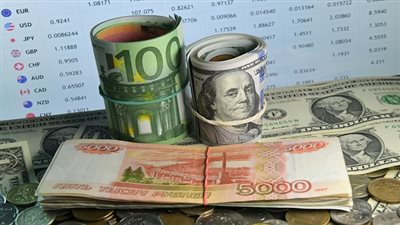 الحكومة الروسية تقدم مشروع خطة اقتصادية بأكثر من 1.5 تريليون دولار