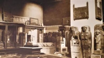 هل باعت السياحة عدد من الآثار المصرية لصالح جهات أجنبية؟