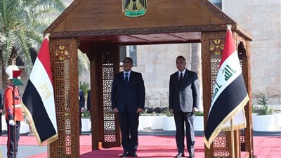 استقبال رسمى لرئيس الوزراء بمقر الحكومة العراقية 