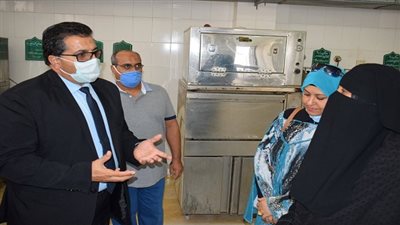 عقل يتابع المدرسة الثانوية الفندقية بطور سيناء