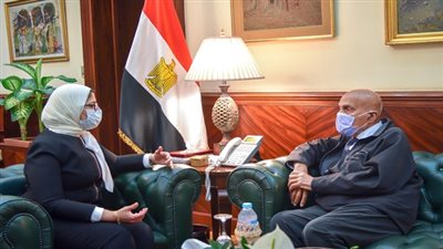 وزيرة الصحة تستقبل الدكتور مجدي يعقوب لبحث سبل التعاون لاستحداث قسم للأبحاث الإكلينيكية