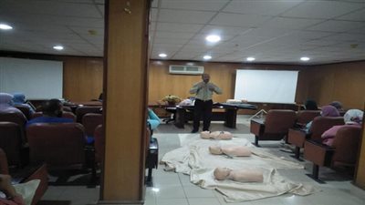 بدء فاعليات الدورة التدريبية للإنعاش القلبي الرئوي والحوادث