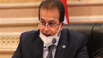 وقف عضو هيئة تدريس بجامعة الاسكندرية وأحالته للتحقيق بسبب فيديو مسئ