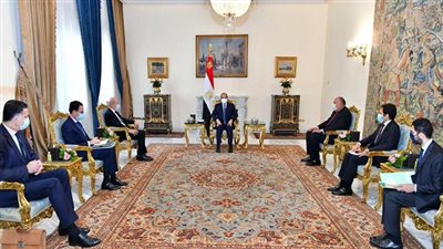  الرئيس السيسي يستعرض مع وزير الخارجية الفرنسي سبل تعزيز الجهود لمواجهة تصاعد نبرات التطرف والكراهية