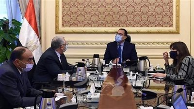 مدبولي يعقد اجتماعا مع وزير الزراعة لمتابعة أحد مشروعات الثروة السمكية