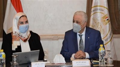 وزير التعليم: 40% من الطلاب معفون من المصروفات الدراسية