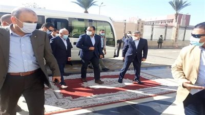 رئيس الوزراء يبدأ زيارة لمحافظة بورسعيد لمتابعة تنفيذ المشروعات التنموية والخدمية