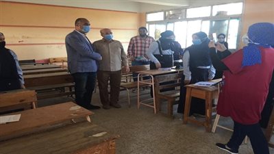 مدير تعليم السويس مدرسة الشهيد شادية سلامة